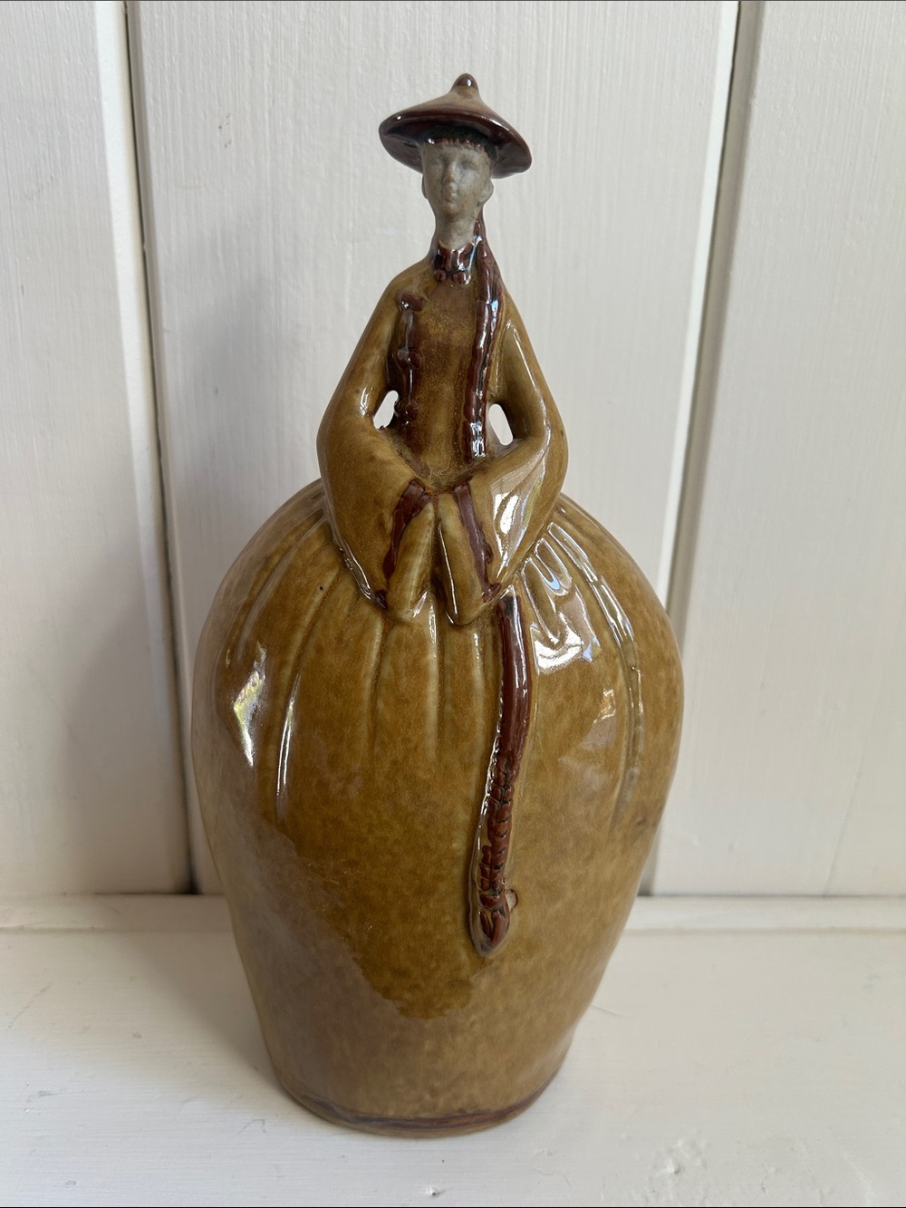Vintage Japanese Ceramic Figurine “Lady in Waiting Olive/Mustard/Brwn